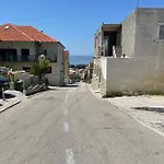 Ivi