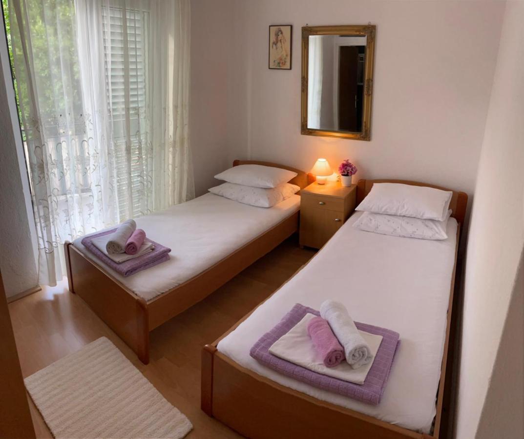 Ivi Apartment